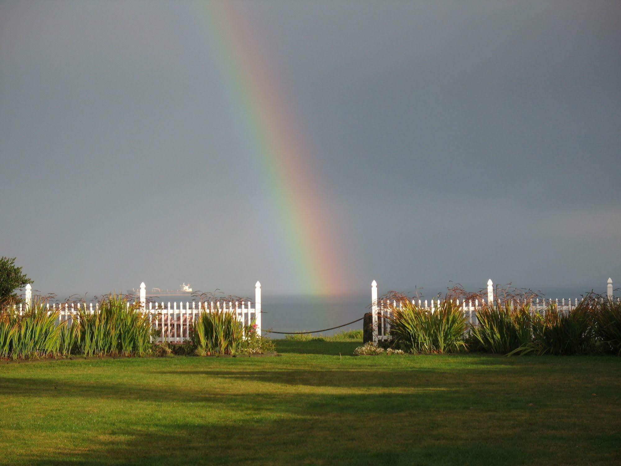 Sea Cliff Gardens Bed & Breakfast Port Angeles Eksteriør bilde